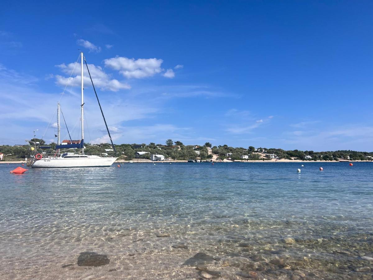 Green Turtle - Lovely, Brand New Holiday Home Near The Sea Drage Buitenkant foto